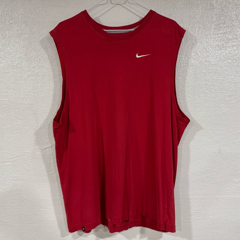 Nike Sleeveless Shirt Embroidered Check Swoosh Size XL Red Nike Athletic Dept